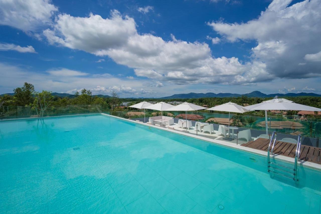 Ocean Stone Apartamento Phuket Exterior foto
