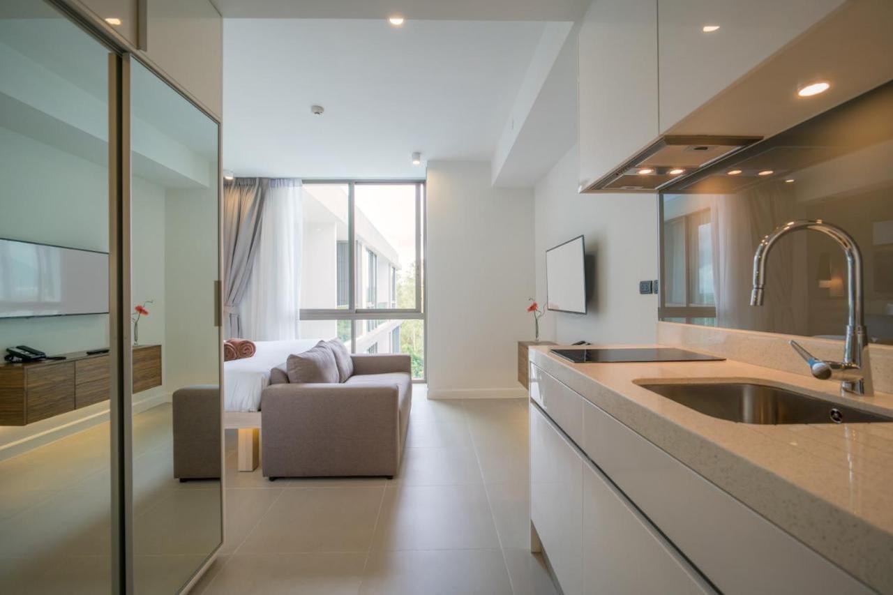 Ocean Stone Apartamento Phuket Exterior foto