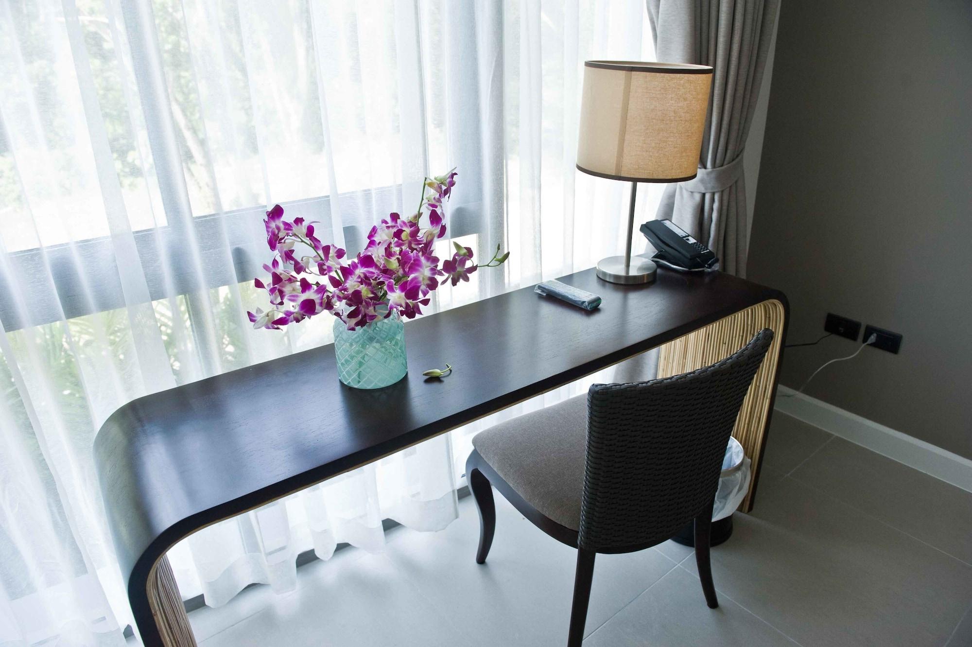 Ocean Stone Apartamento Phuket Exterior foto