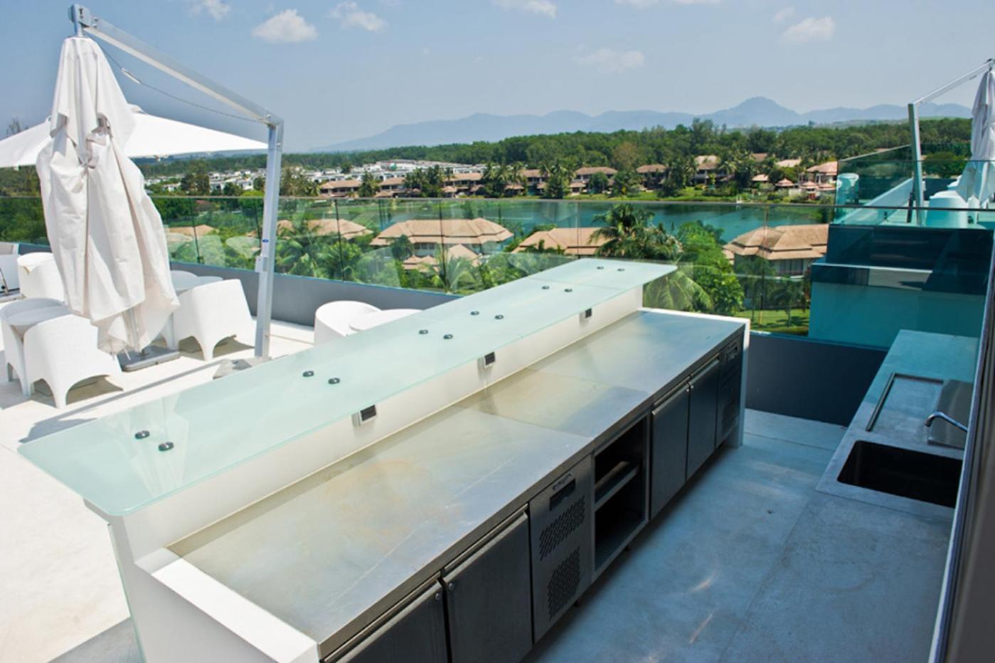 Ocean Stone Apartamento Phuket Exterior foto