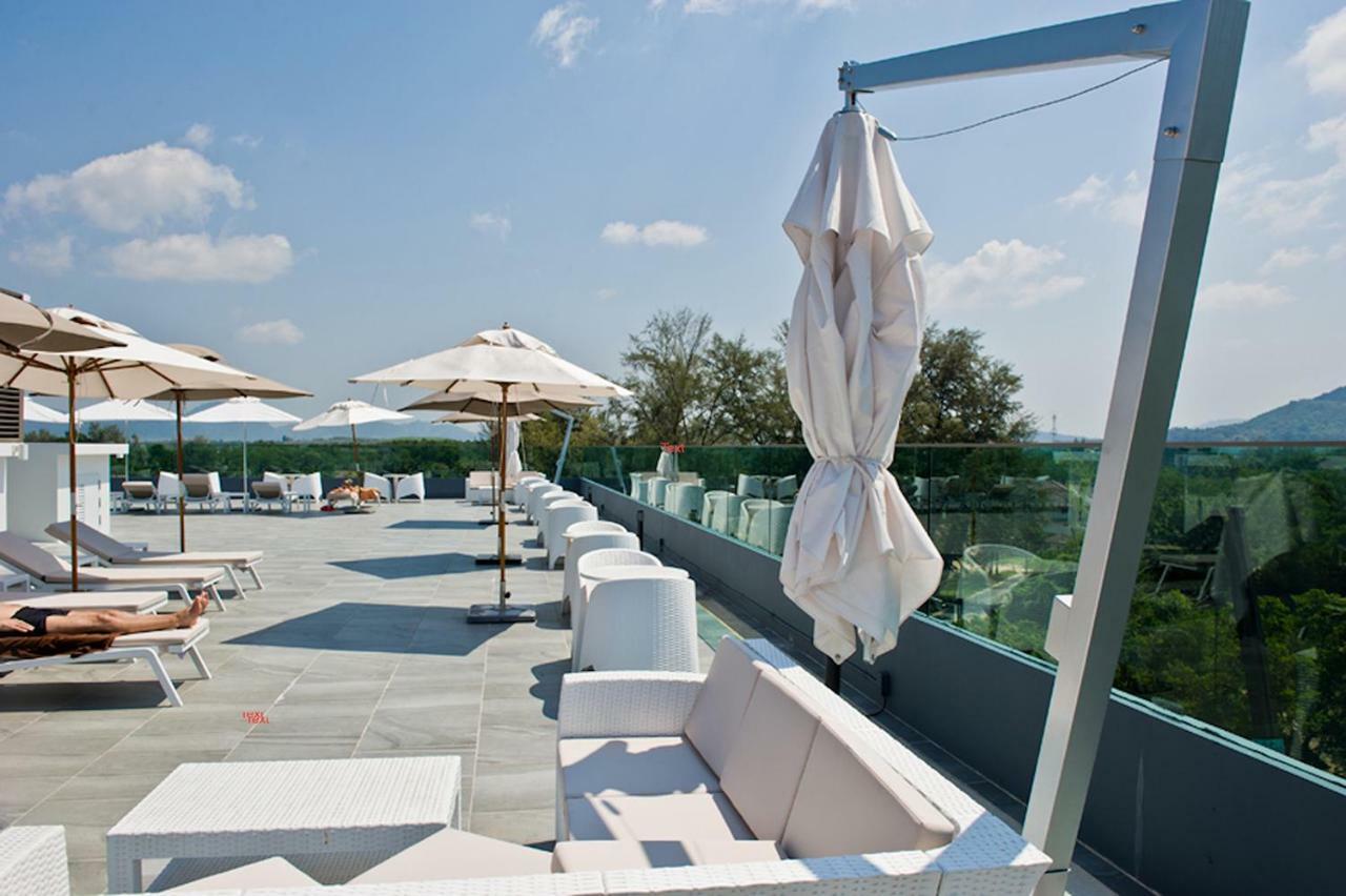 Ocean Stone Apartamento Phuket Exterior foto