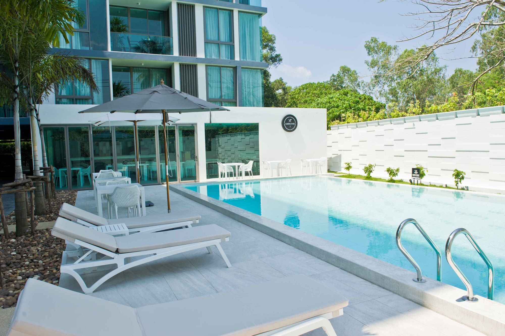 Ocean Stone Apartamento Phuket Exterior foto