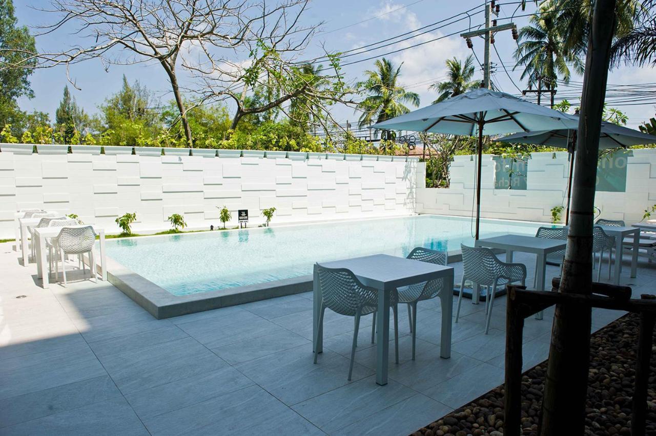 Ocean Stone Apartamento Phuket Exterior foto